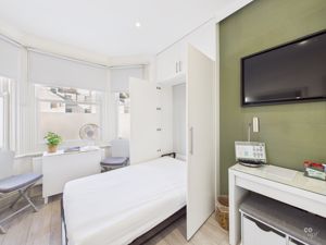 Photo 24- click for photo gallery